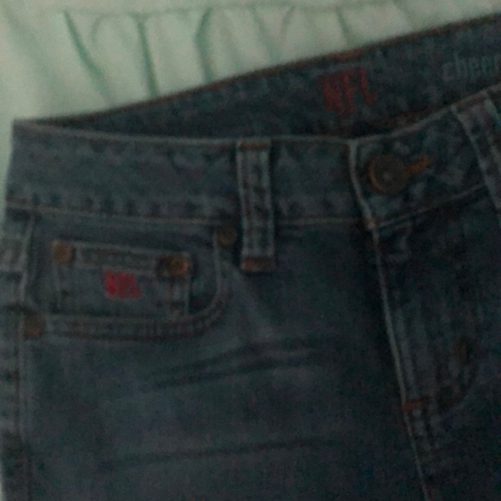 Jeans - Picture 2 of 5